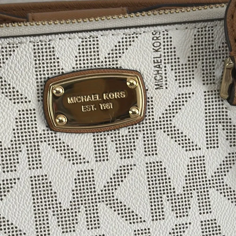 Michael Kors Cream and Tan Signature Satchel - Picture 5 of 17